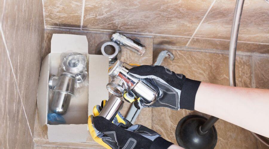 Expert flood damage restoration services in Crowley, TX